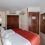 Hotel Minerve París