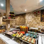 Minerve Hotel 3*