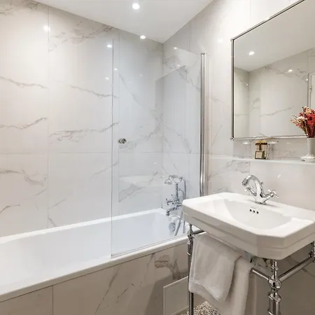 Hotel Minerve Paris