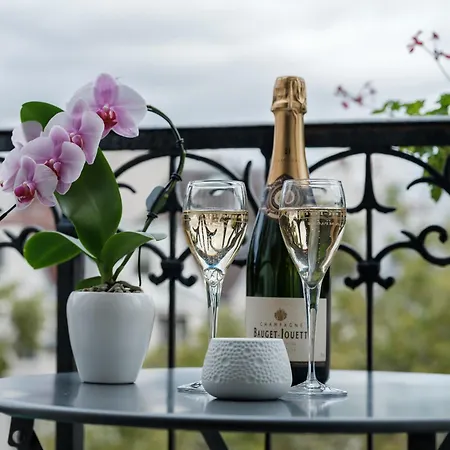 Minerve 3* Paris
