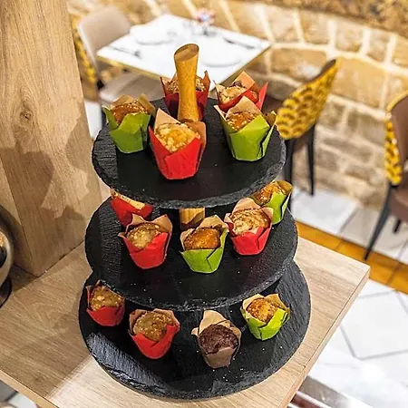 Minerve Hotel París
