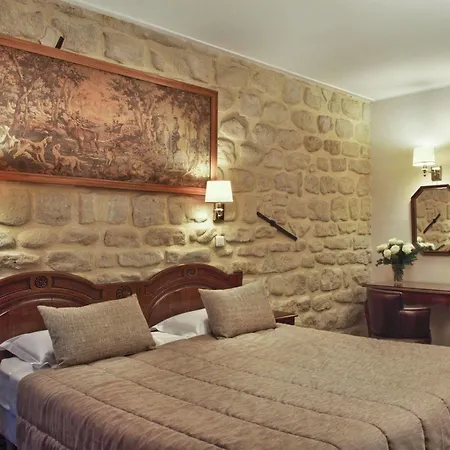 Minerve Paris